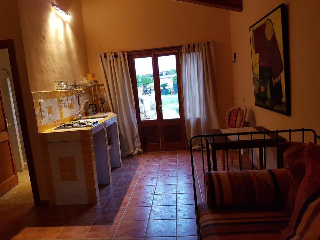 Finca Caballo Blanco Hotel Montuiri  Екстериор снимка